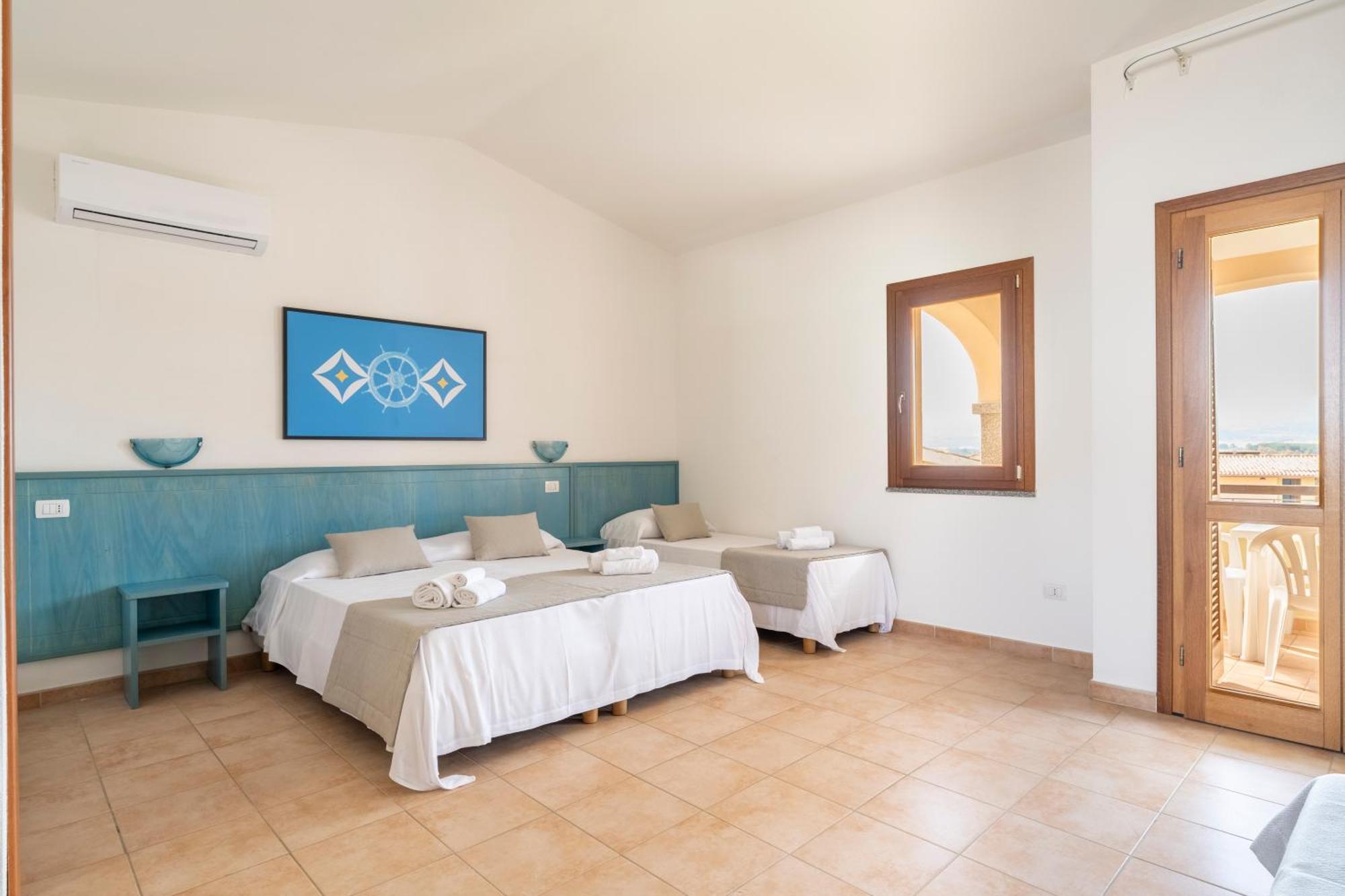 Hotel Nicolaus Club Baia Delle Mimose 4*
