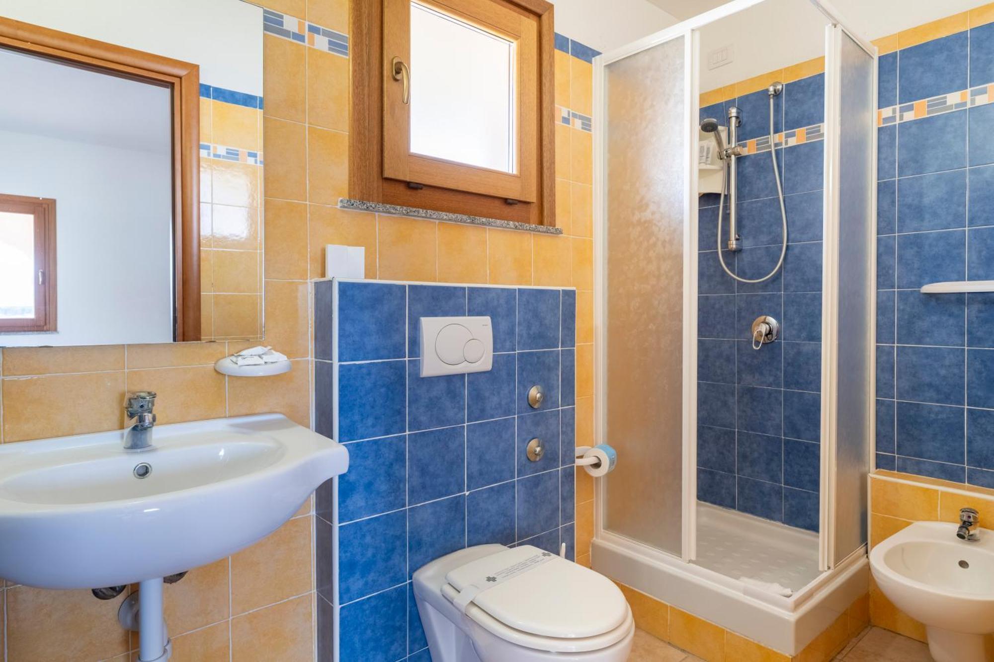 Mimose Village 4*